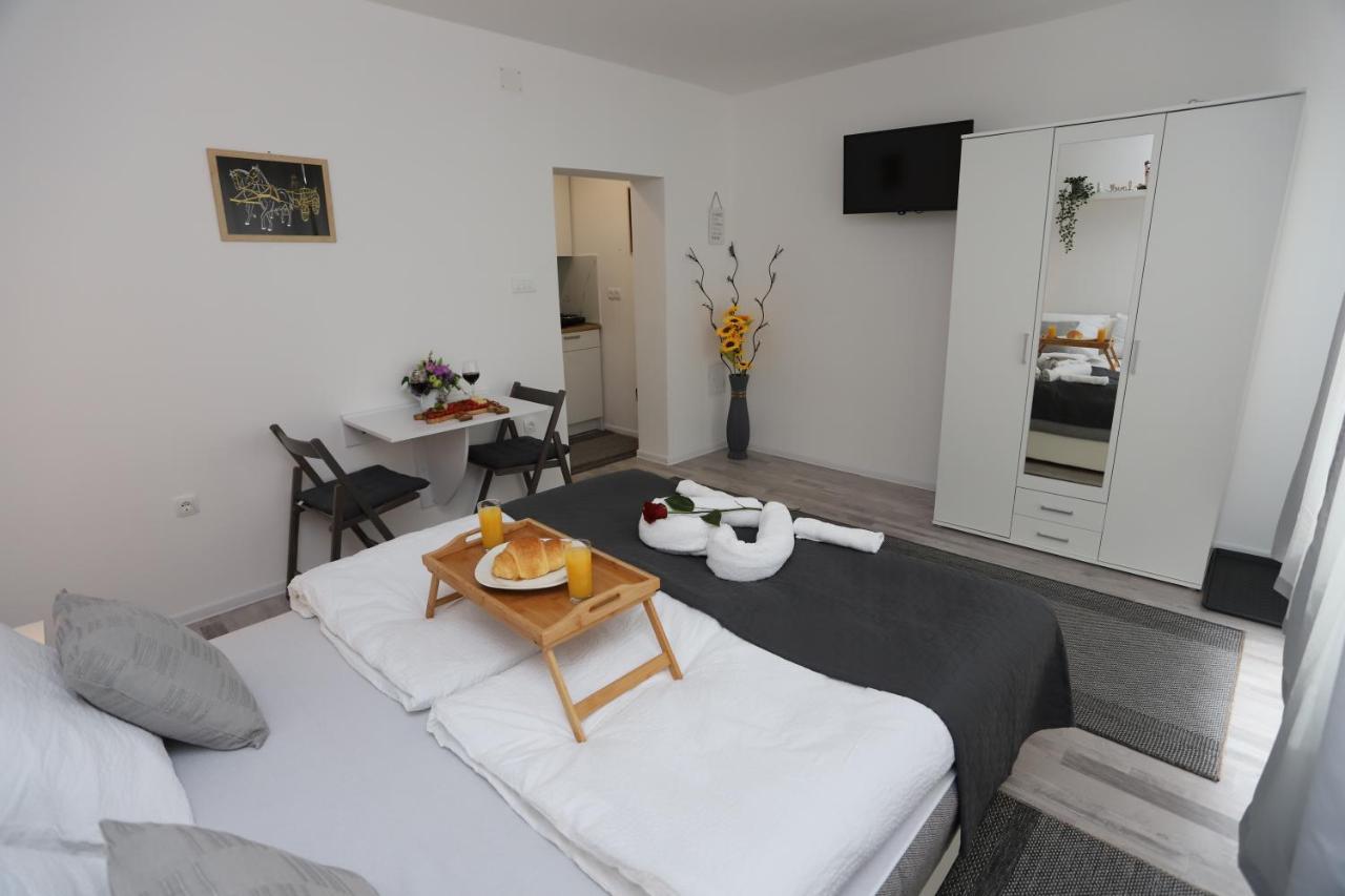 Normanci Near Thermal Apartment